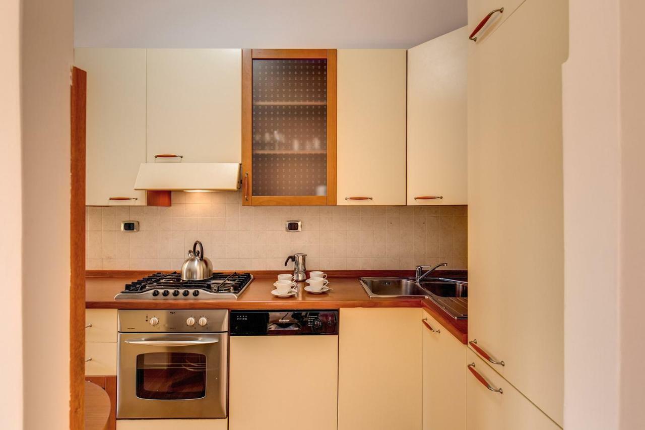 M&L Apartments - Ardesia Colosseo Rome Extérieur photo